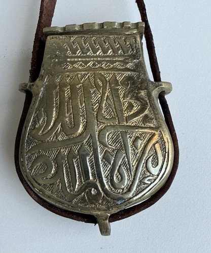 Amulettanhänger graviertes